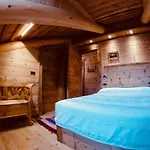 Apartament Stunning Luxury House
