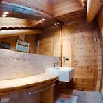 Stunning Luxury House Apartament